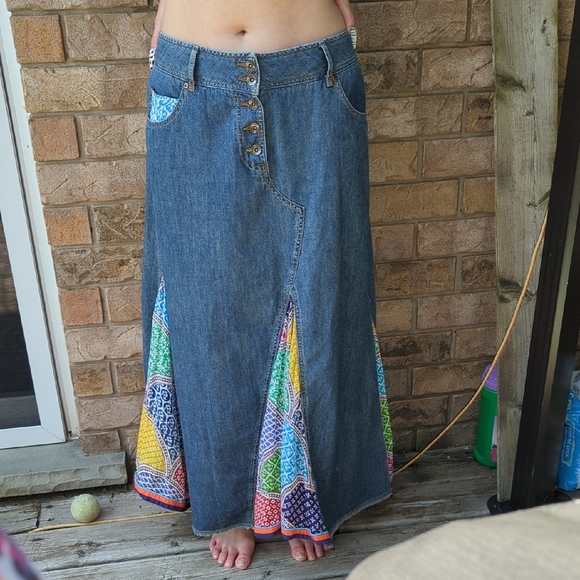 Upcycled Skirt - Picture 1 of 9
